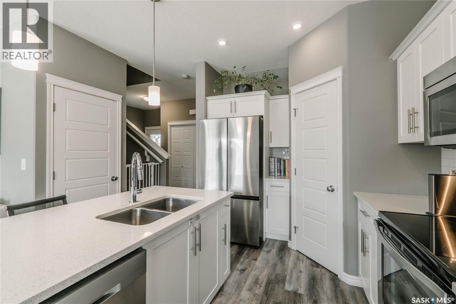 419 Veltkamp CRESCENT — photo 5