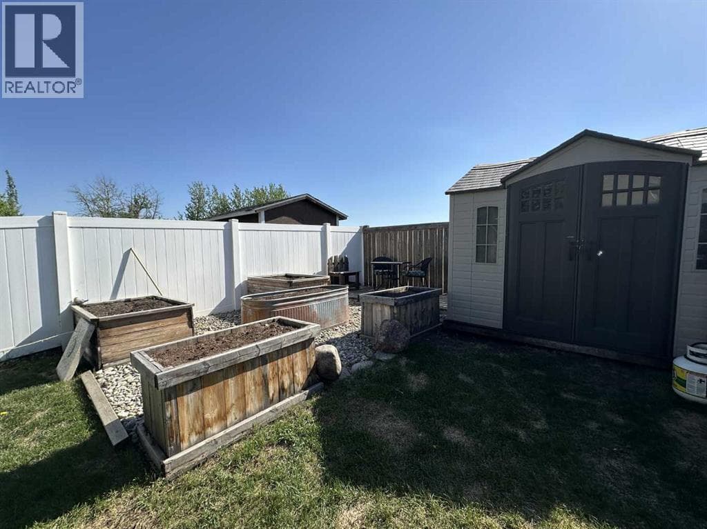 6407 59 Street — photo 3
