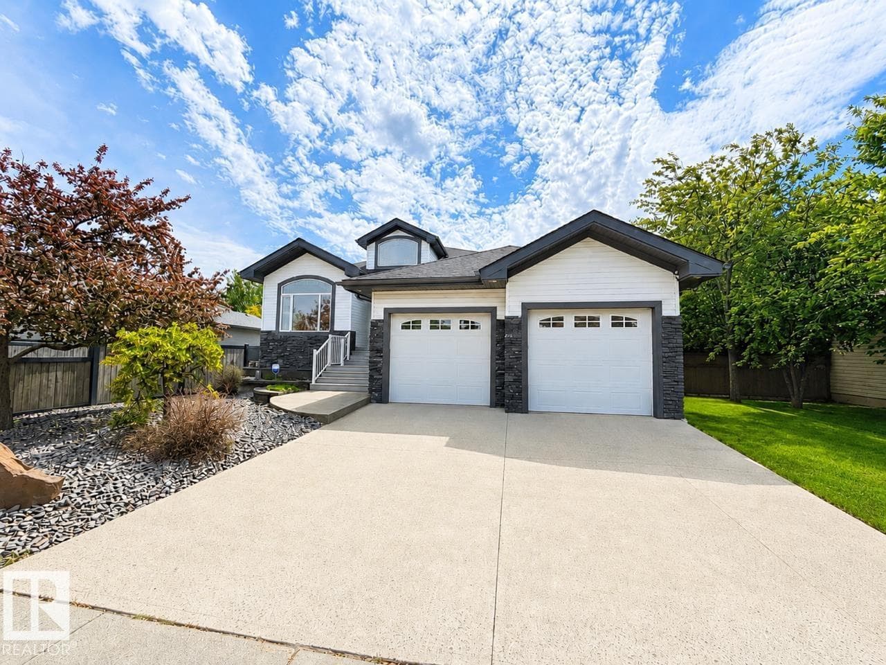 67 SHORES DR