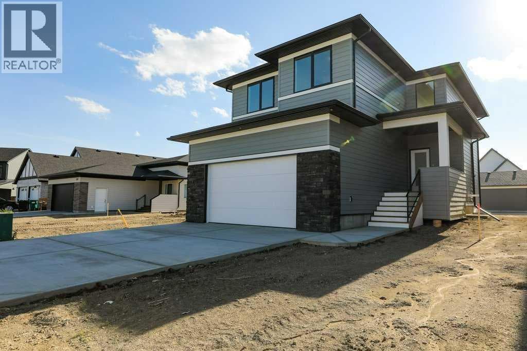664 Devonia Road W