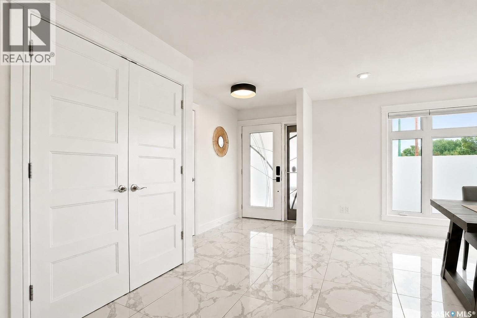 103 Mallin CRESCENT — photo 4