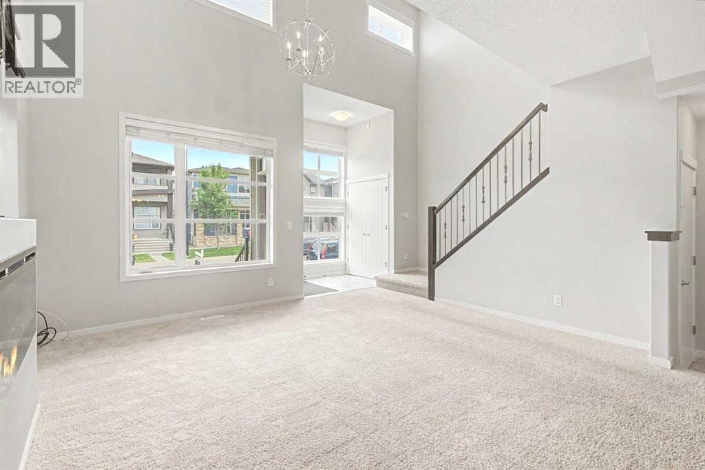 124 Howse Avenue NE — photo 5