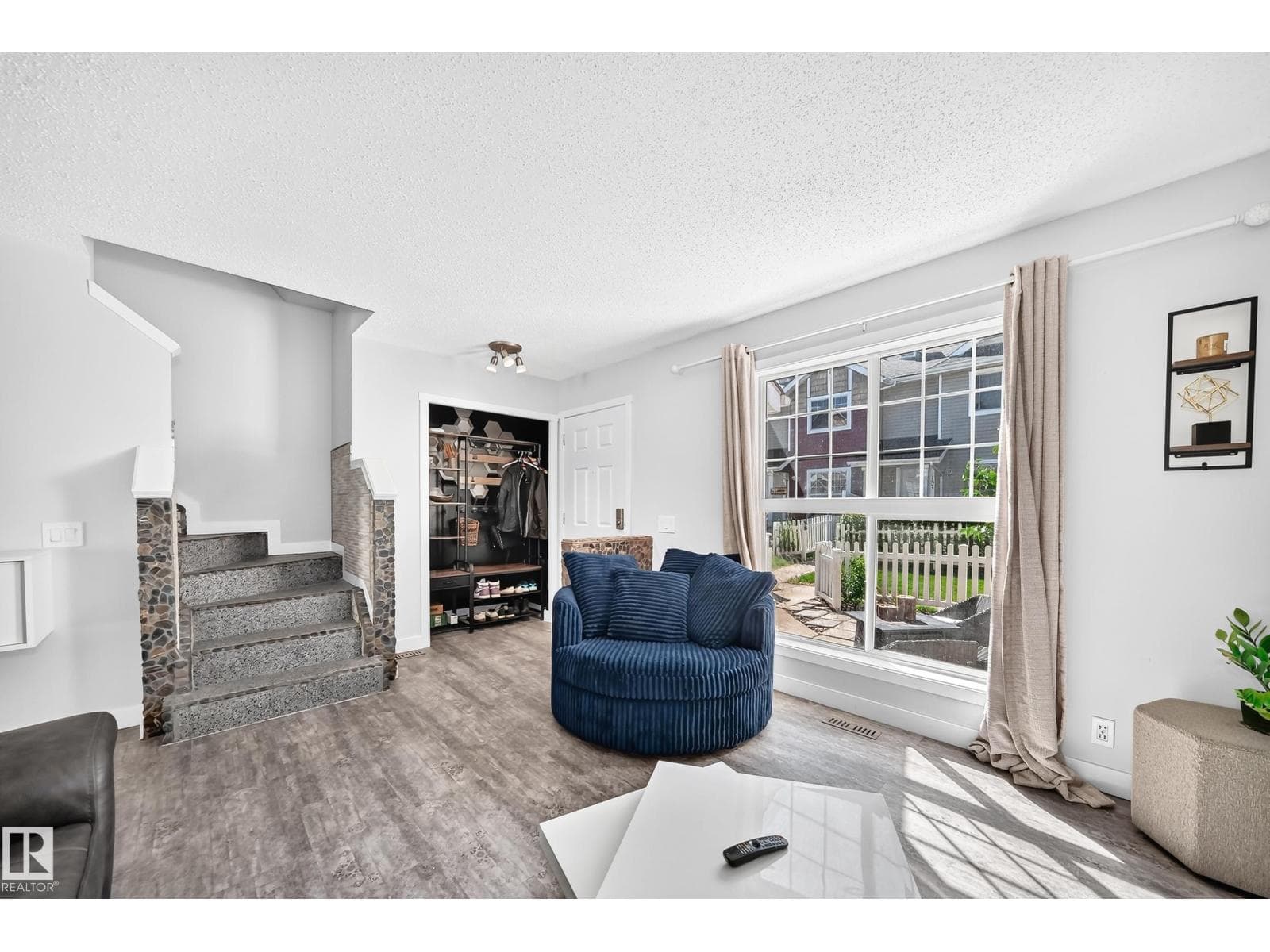 #146 5604 199 ST NW — photo 5