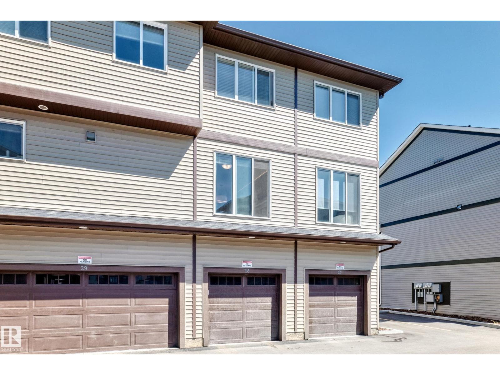 #28 28 1530 TAMARACK BV NW — photo 2