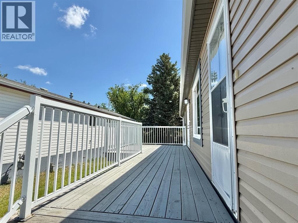 144 Birch Street W — photo 4