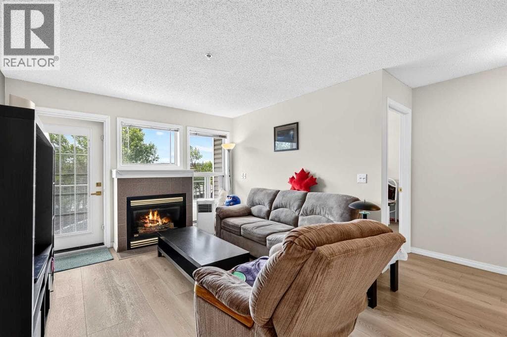212, 7 Harvest Gold Manor NE — photo 5