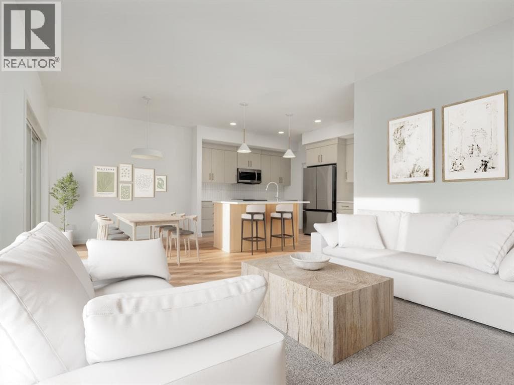 746 Violet Place W