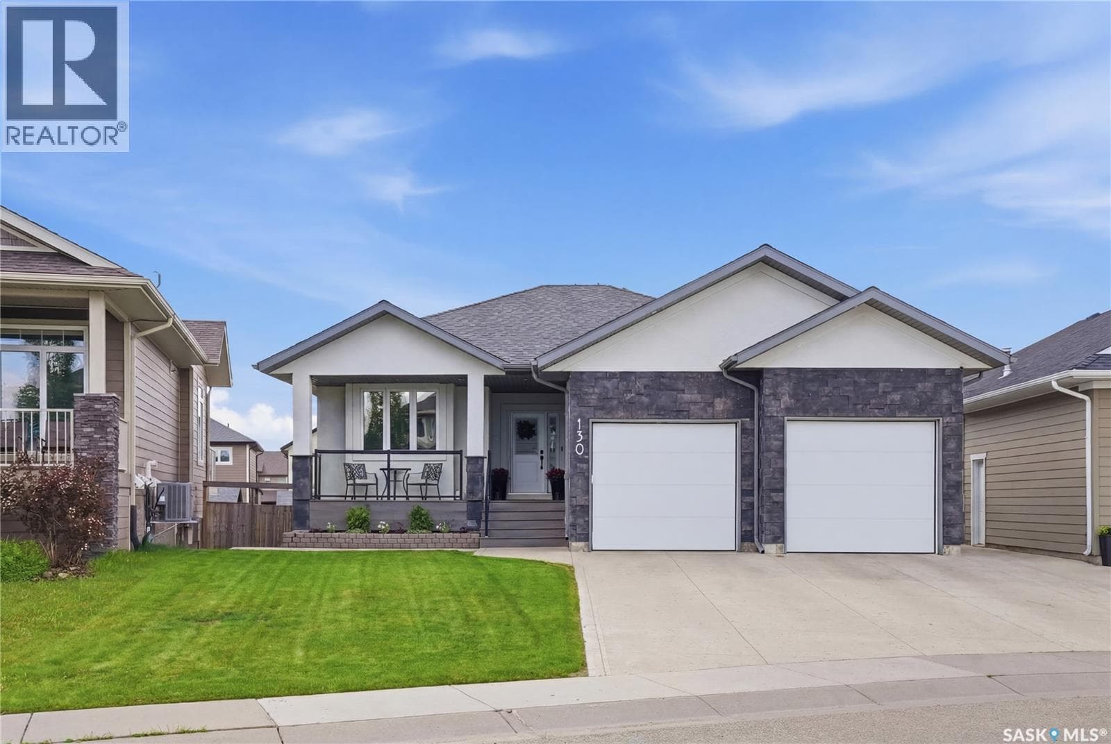 130 Sinclair CRESCENT — photo 2