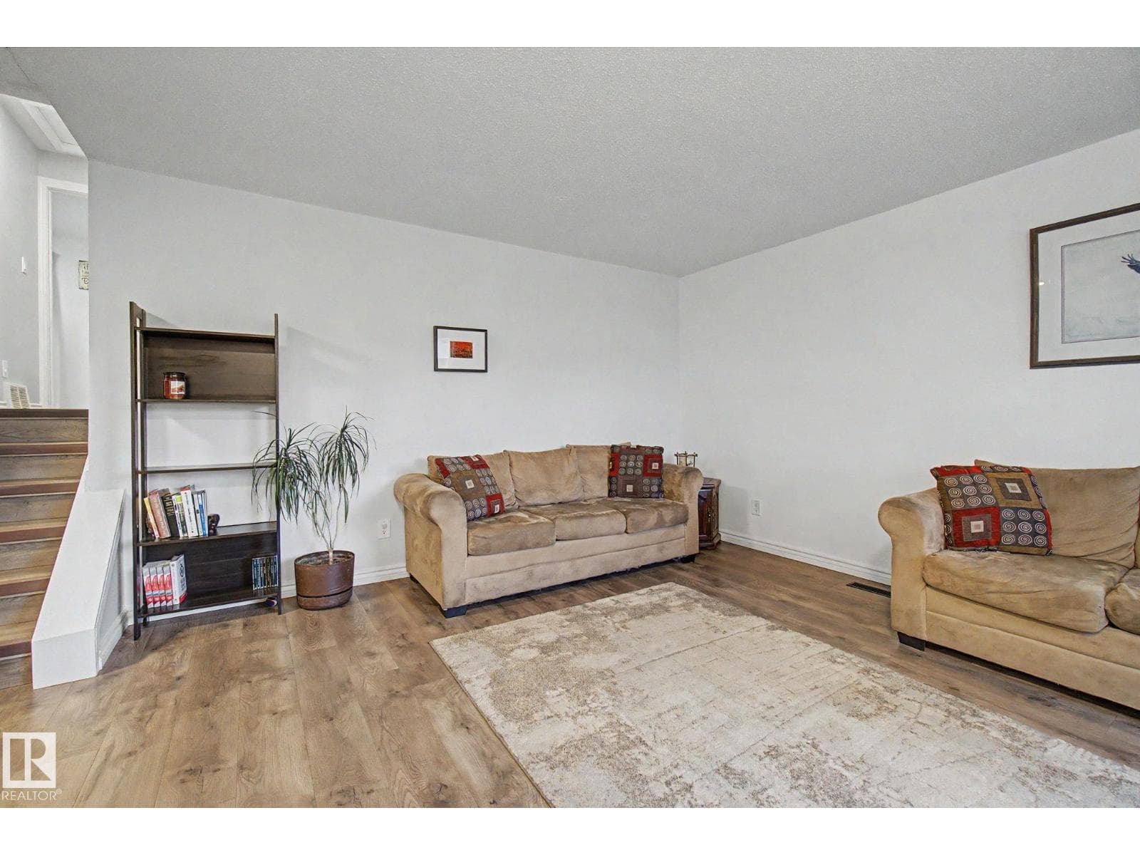 3706 41 AV NW — photo 5