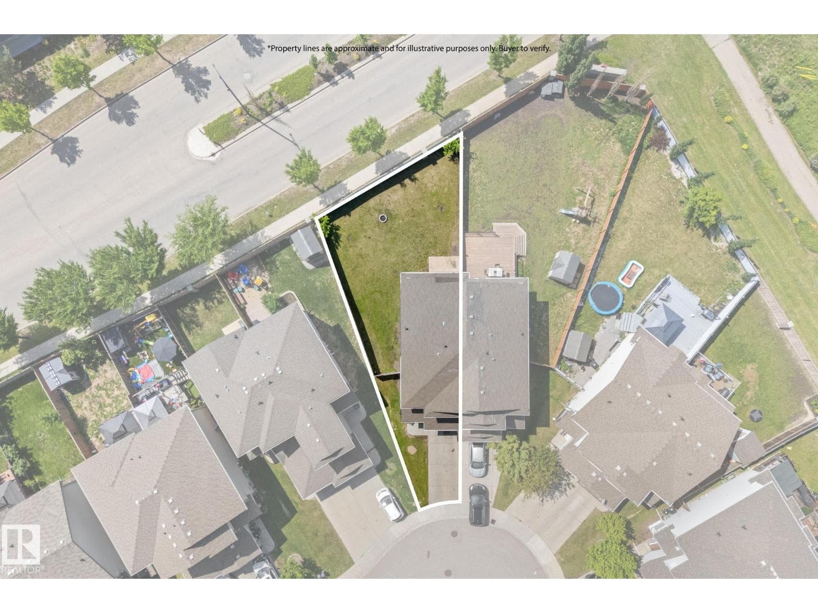 12523 171 AV NW — photo 4