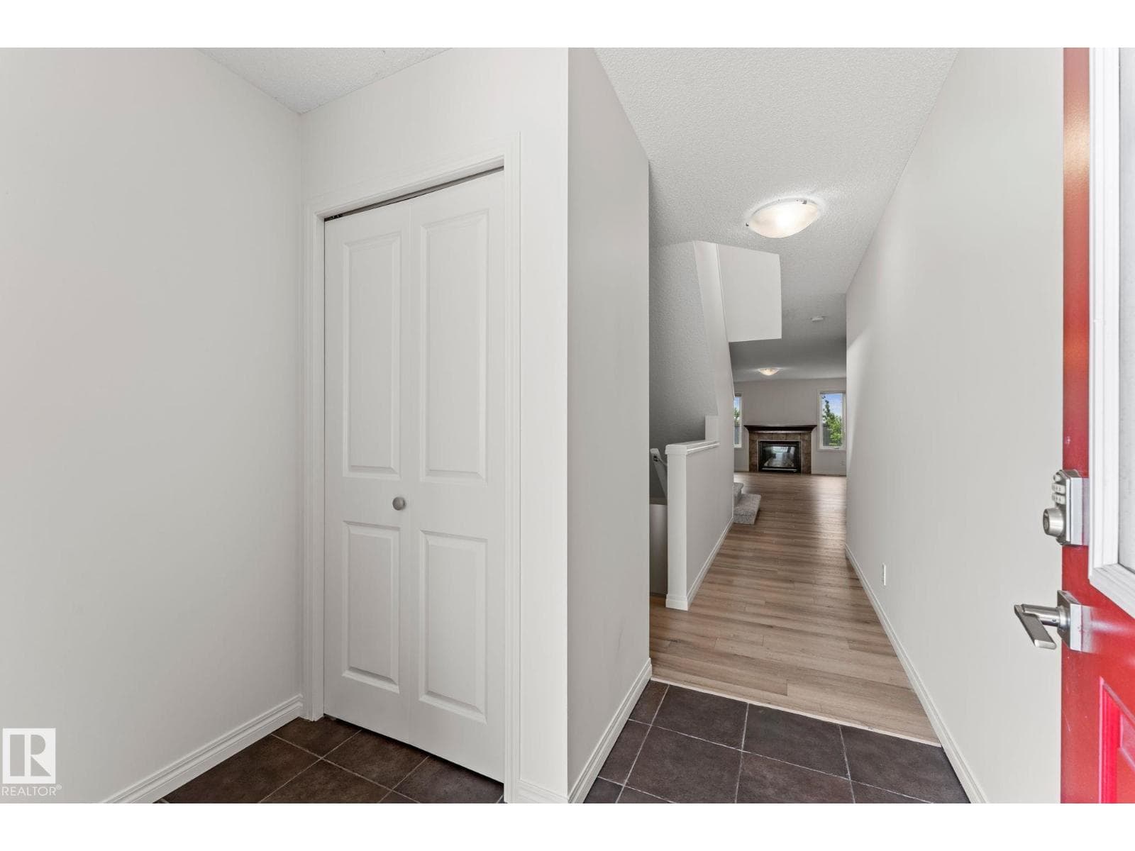 12523 171 AV NW — photo 5