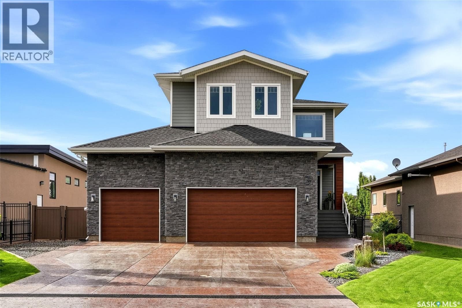 3 Oxford BAY — photo 2