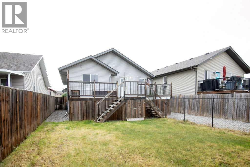 658 Red Oak Close — photo 4