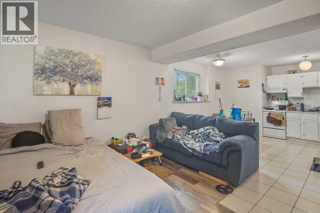 4639 48 Street — photo 5