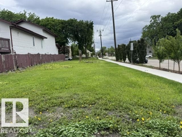 11447 90 ST NW — photo 2