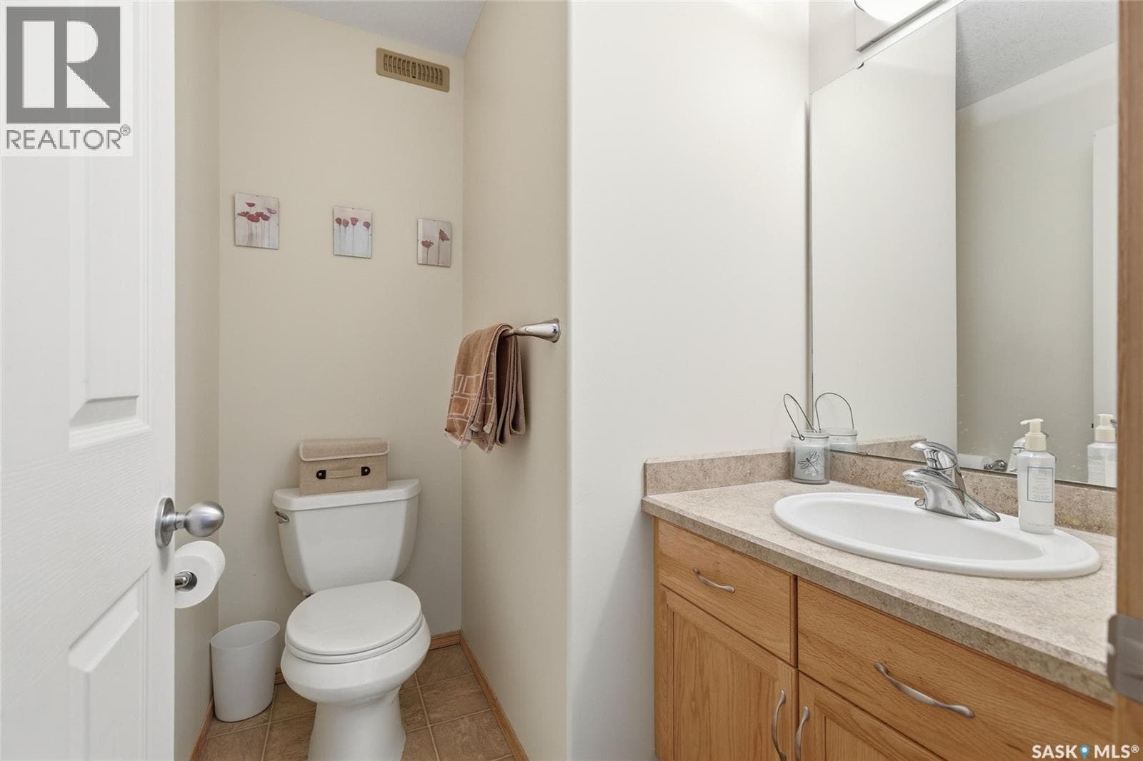 212 Mount Royal PLACE — photo 5