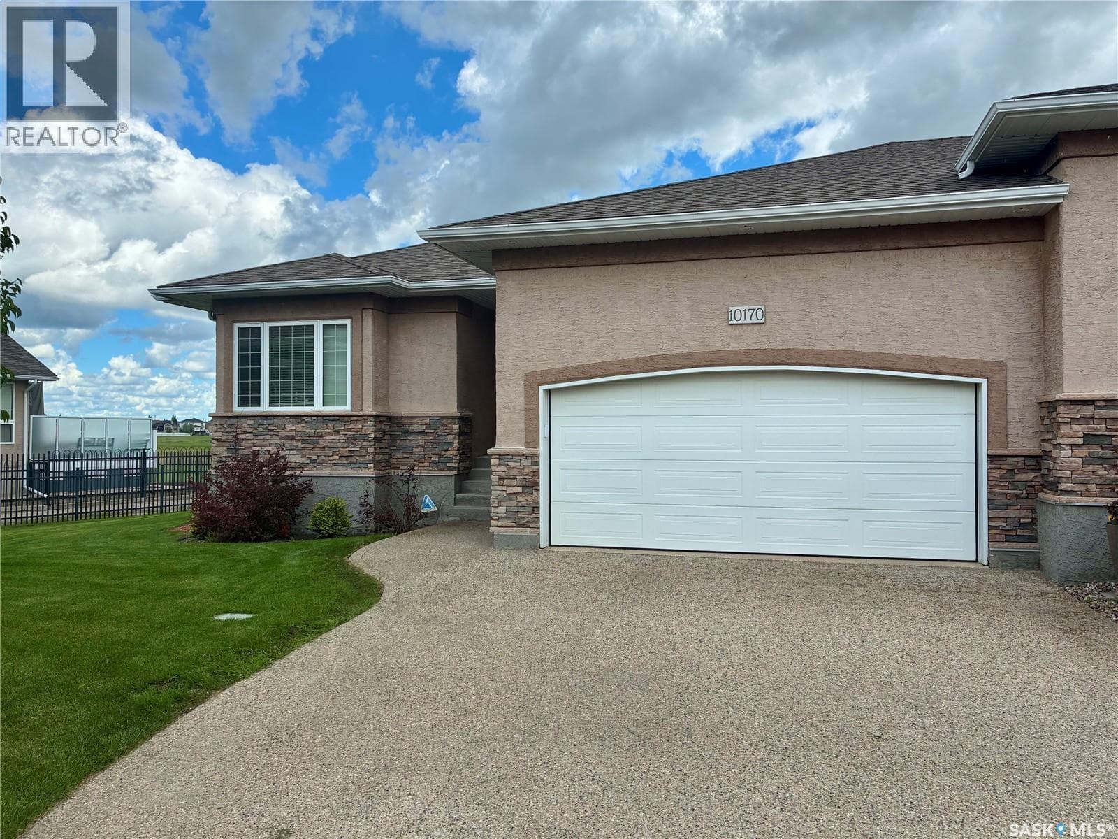 10170 Wascana ESTATES