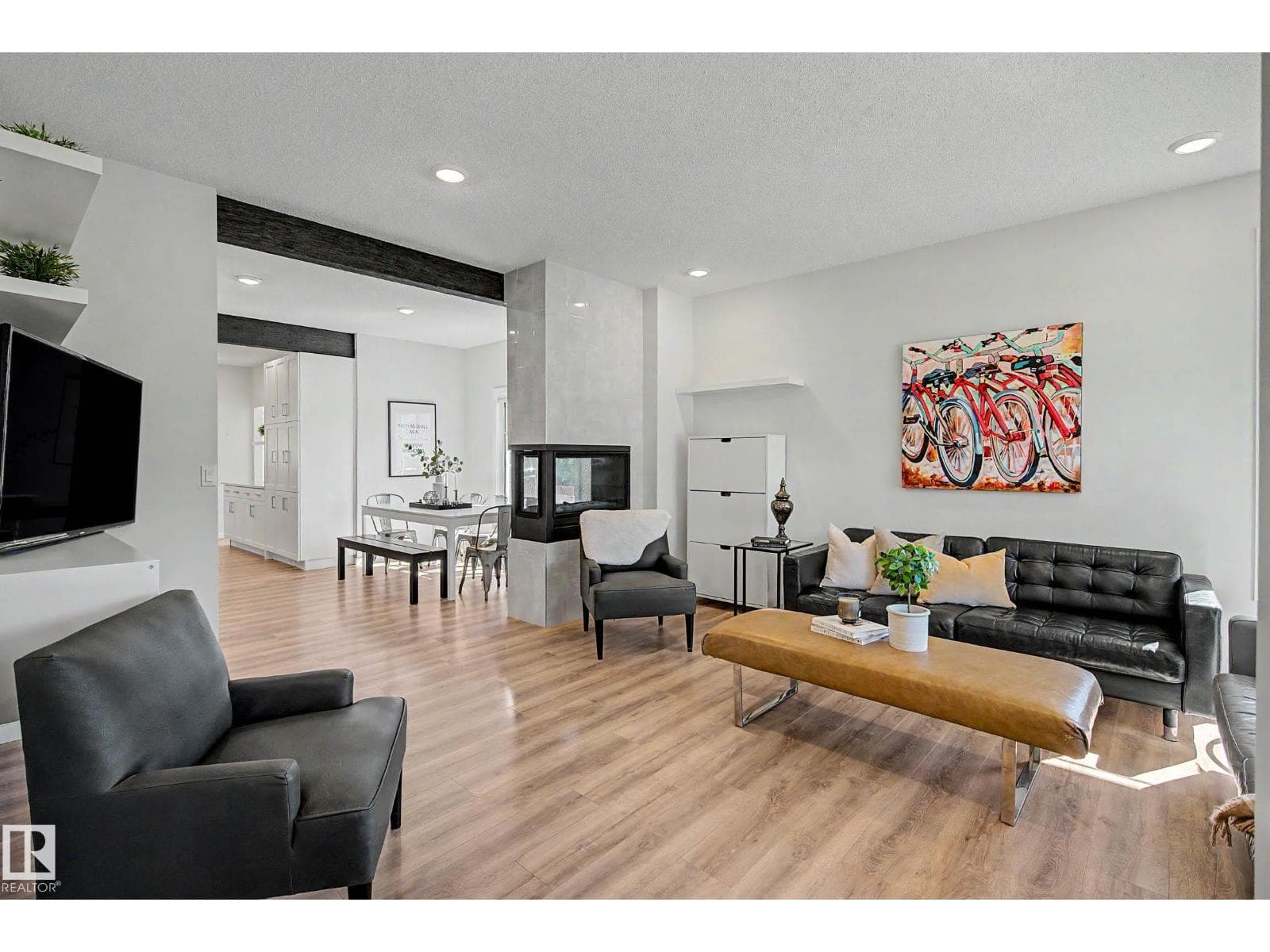 2451 KELLY CIRCLE SW — photo 3