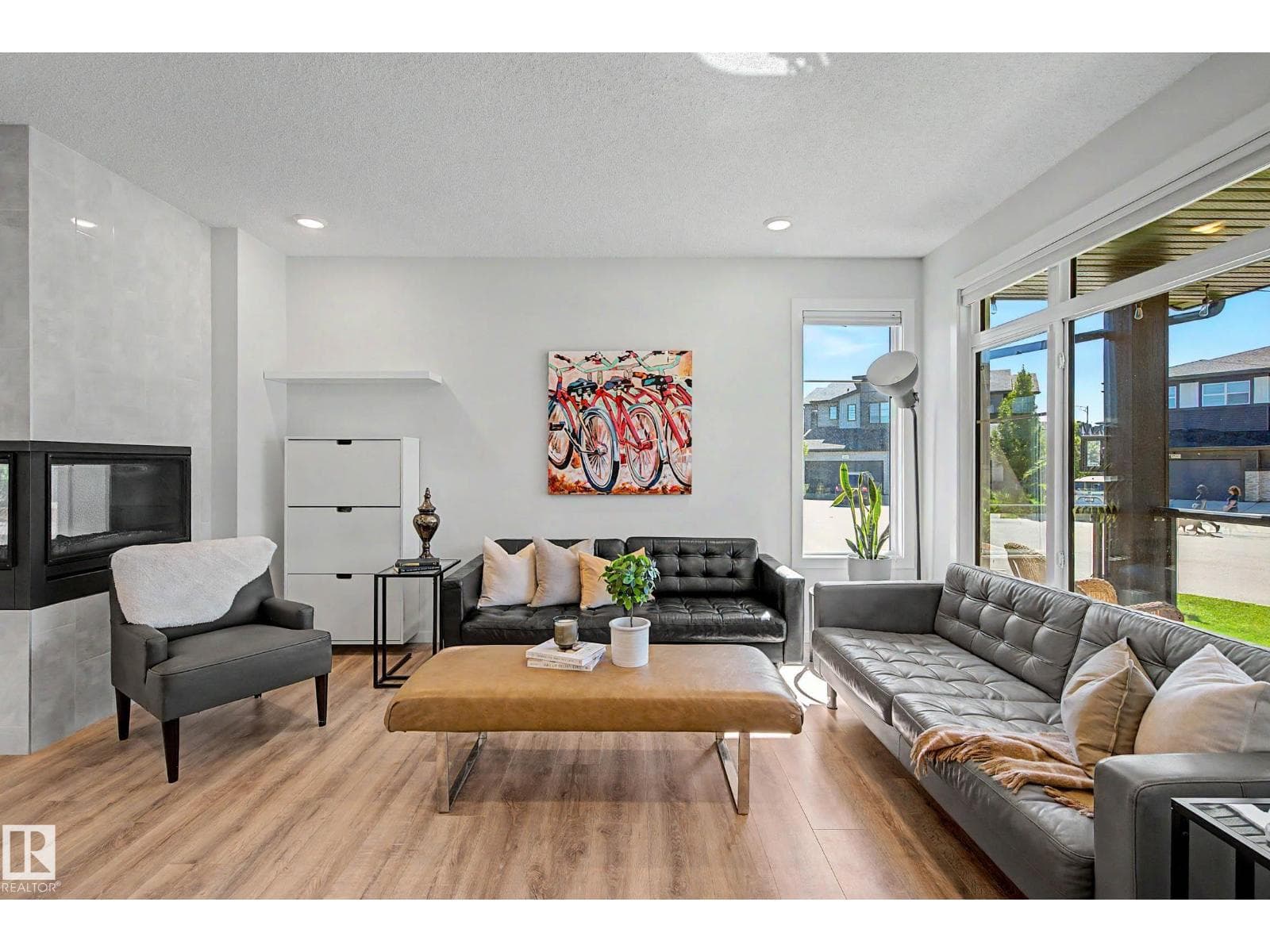 2451 KELLY CIRCLE SW — photo 4