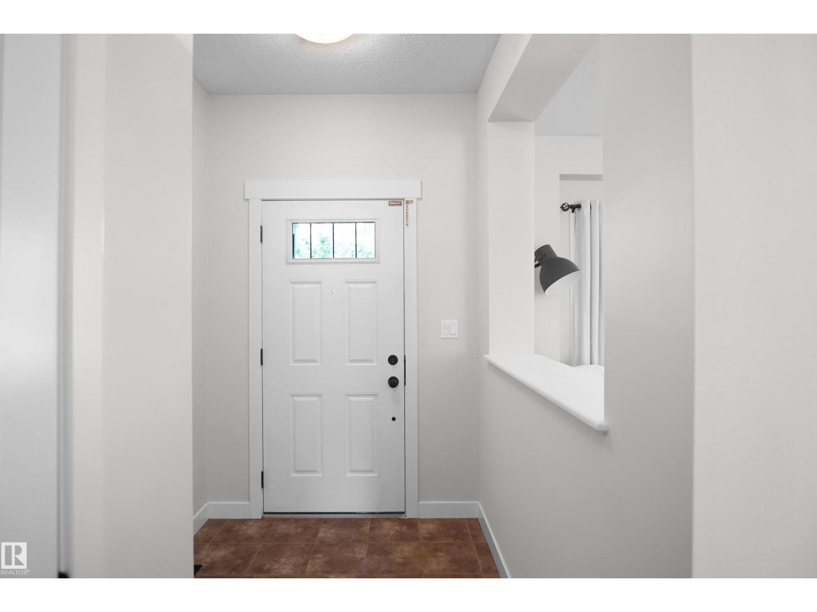 181 HAWKS RIDGE BV NW — photo 3