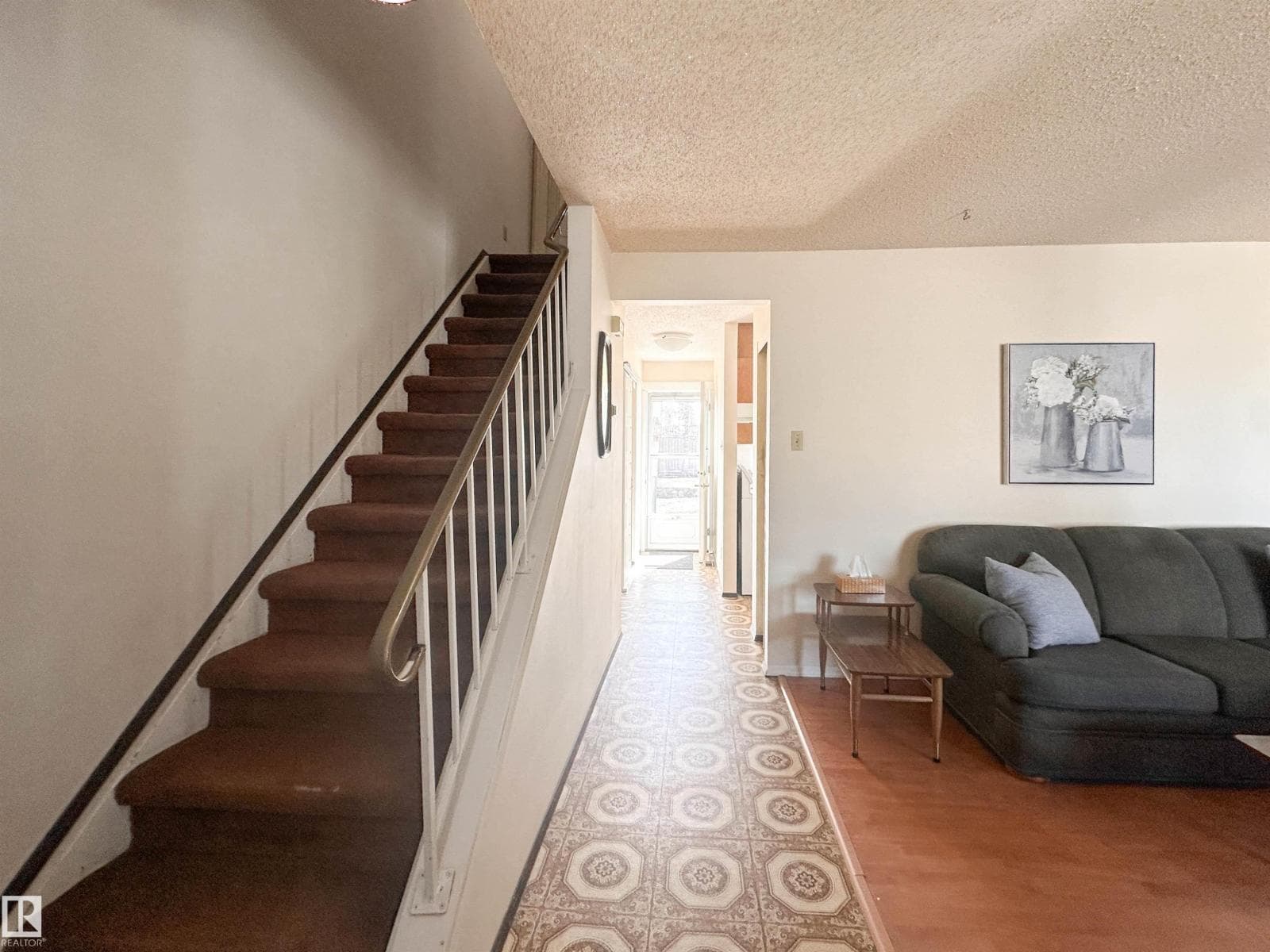 1 FOREST DR — photo 2