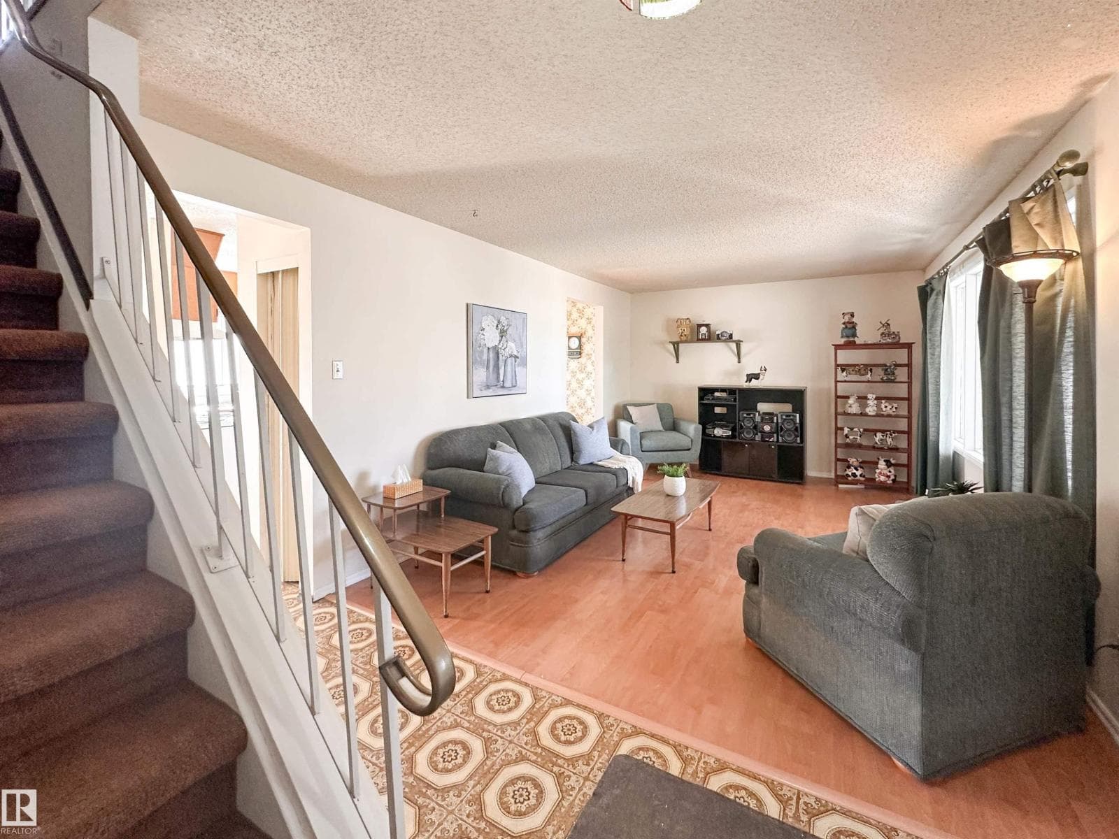 1 FOREST DR — photo 3