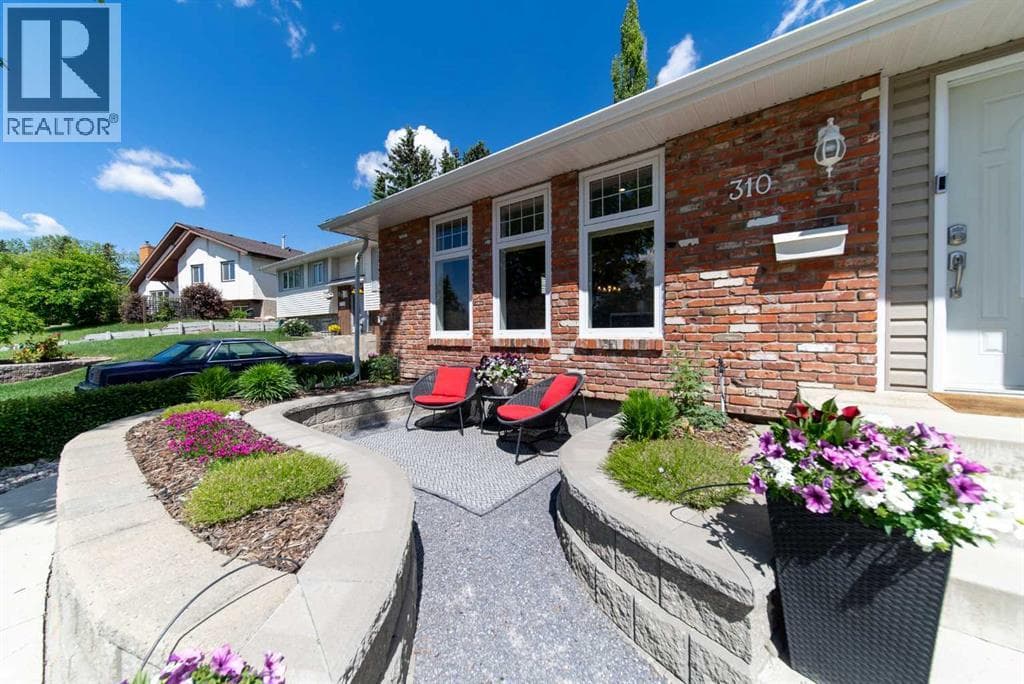 310 Silver Ridge Crescent NW — photo 3