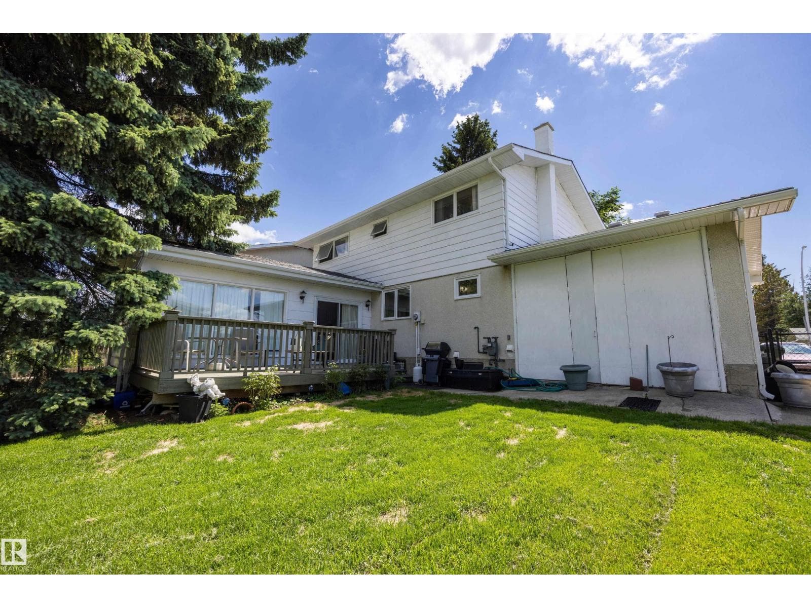 39 MANOR DR — photo 4