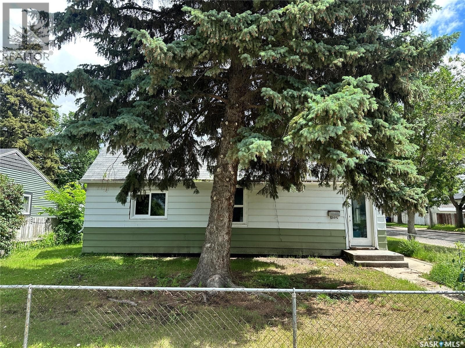 1502 F AVENUE N — photo 2