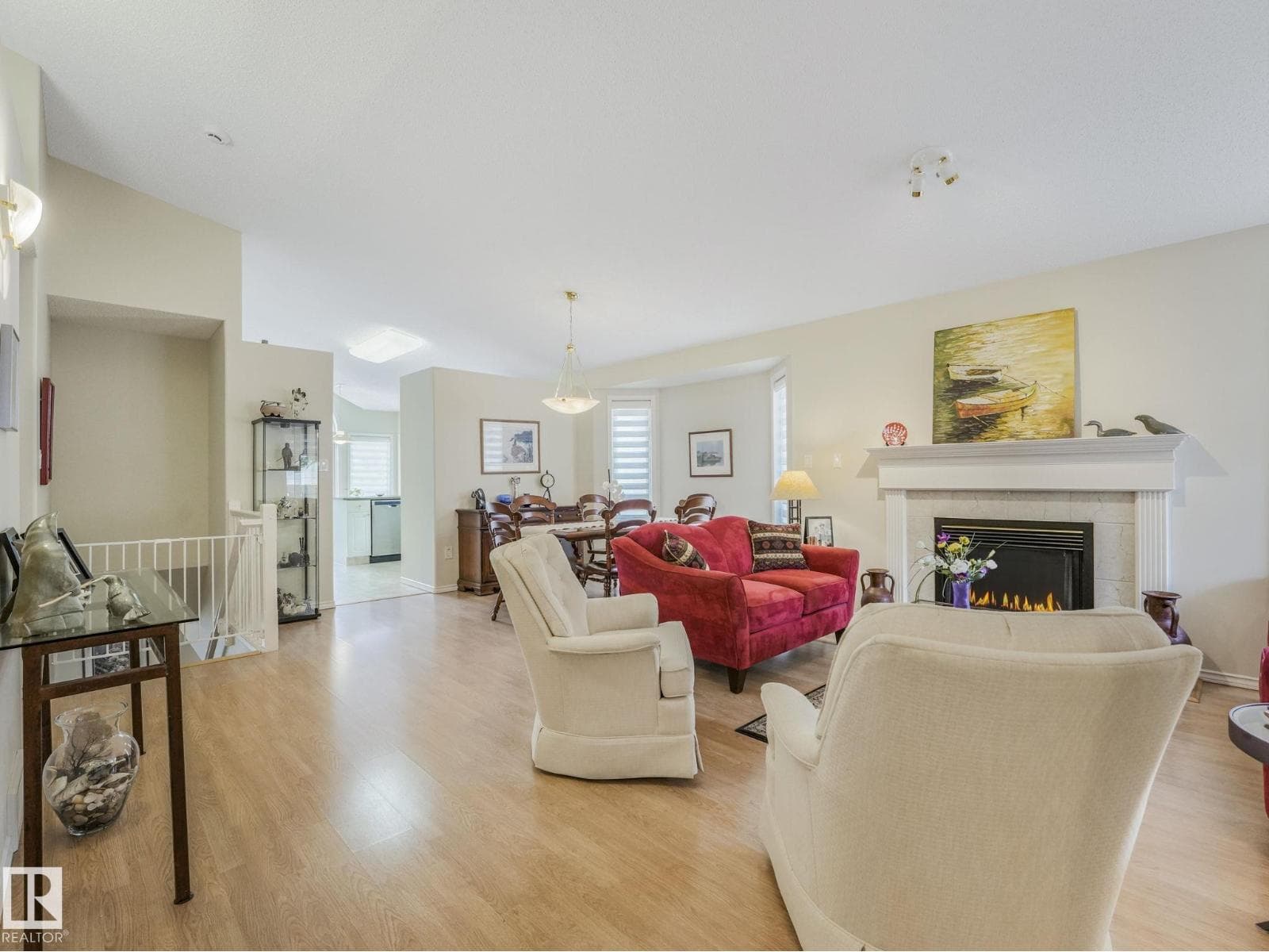 122 HADDOW CL NW — photo 2
