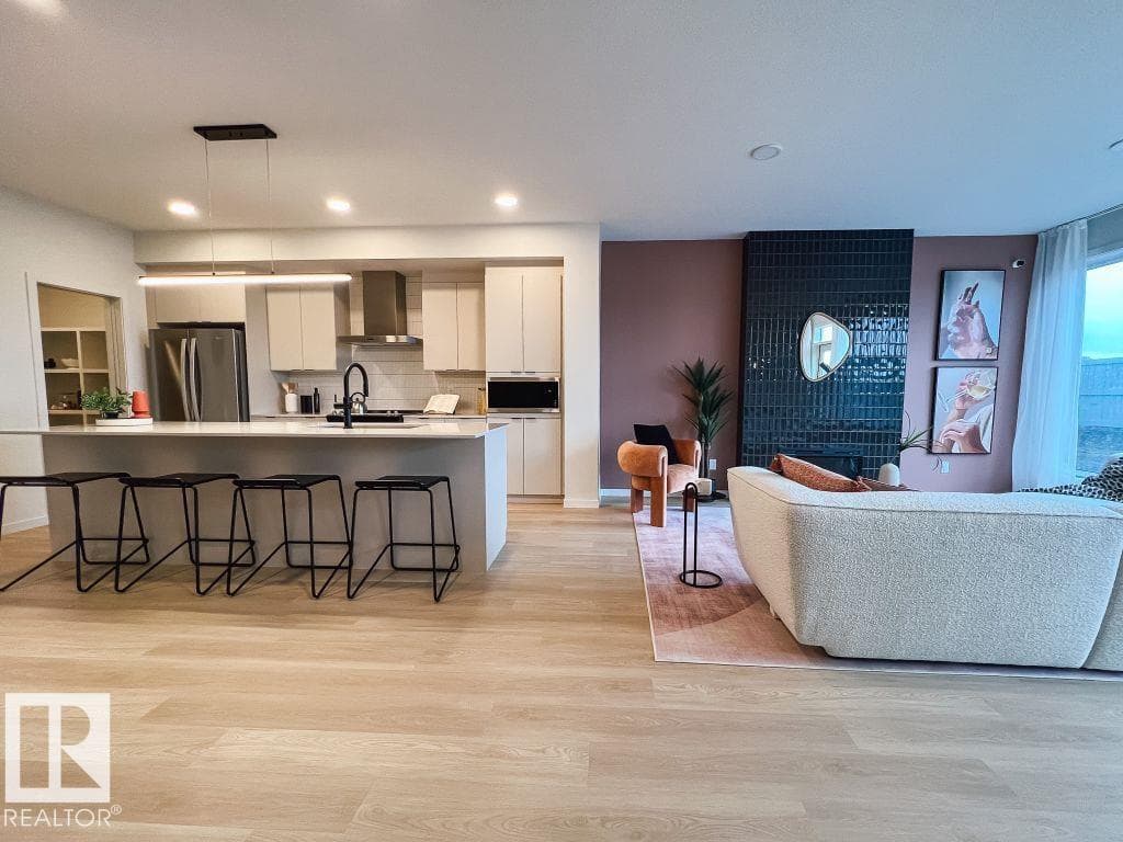 1564 Keswick DR SW — photo 4