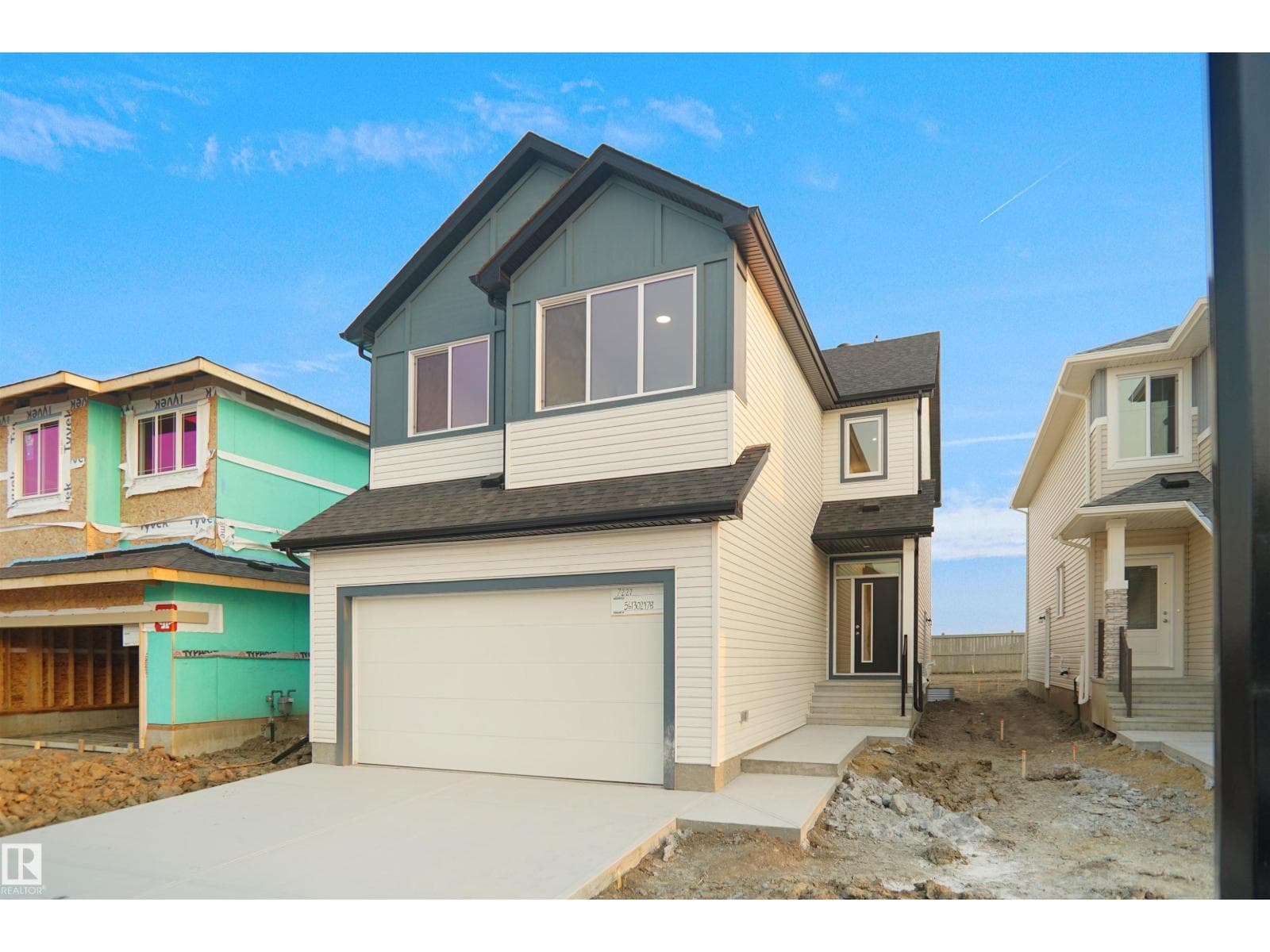 1209 11 AV NW