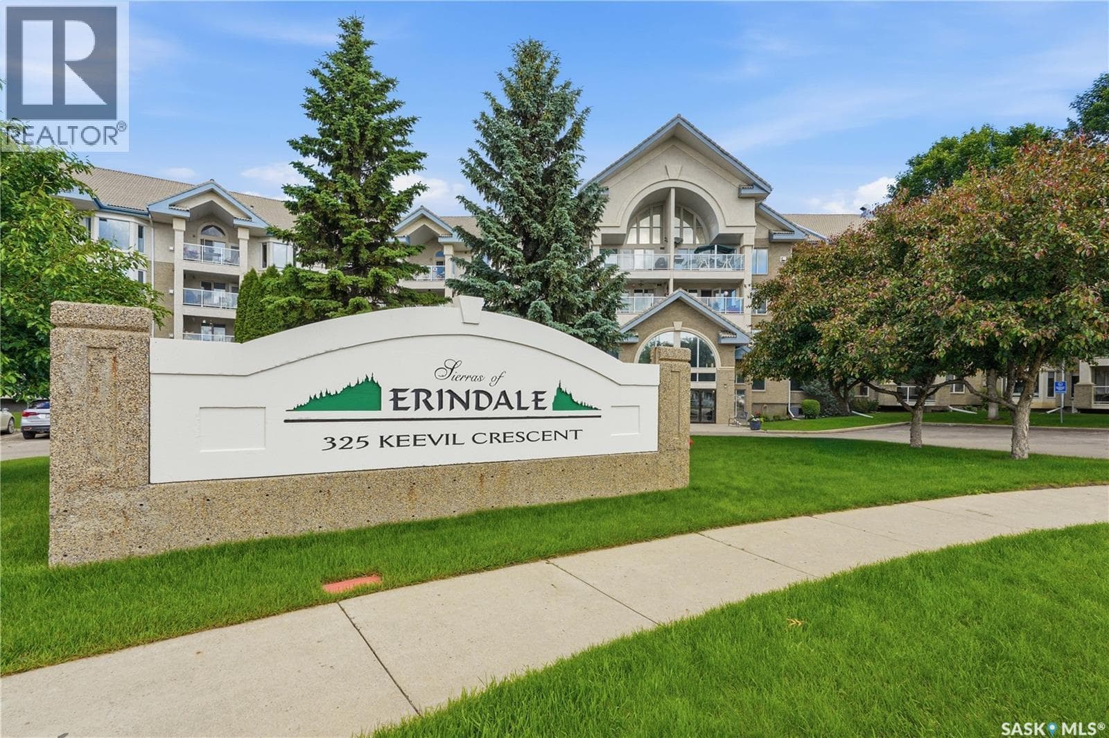 305 325 Keevil CRESCENT