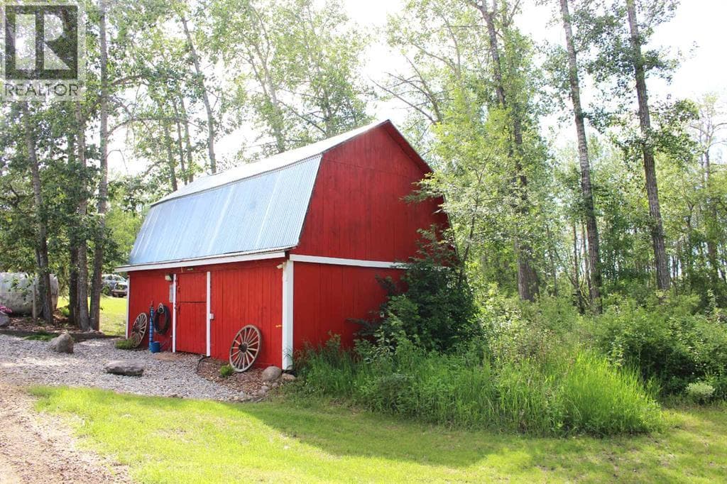 38532 Range Road 243 — photo 4