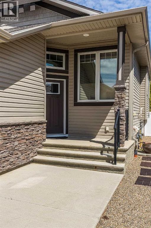 604 Vista Drive SE — photo 4