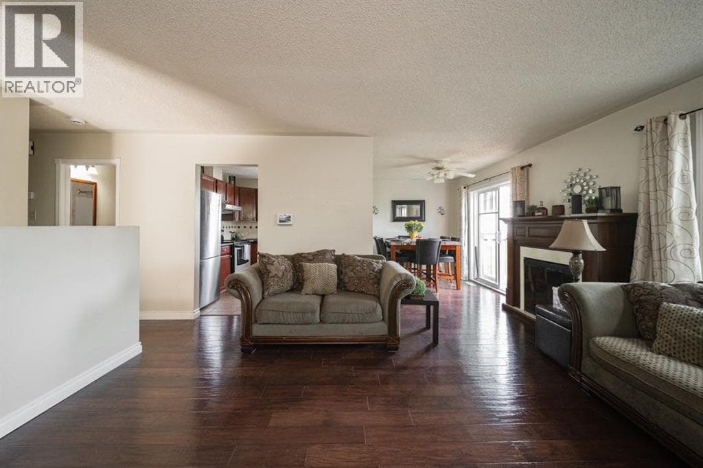 1065 Timberline Drive — photo 4