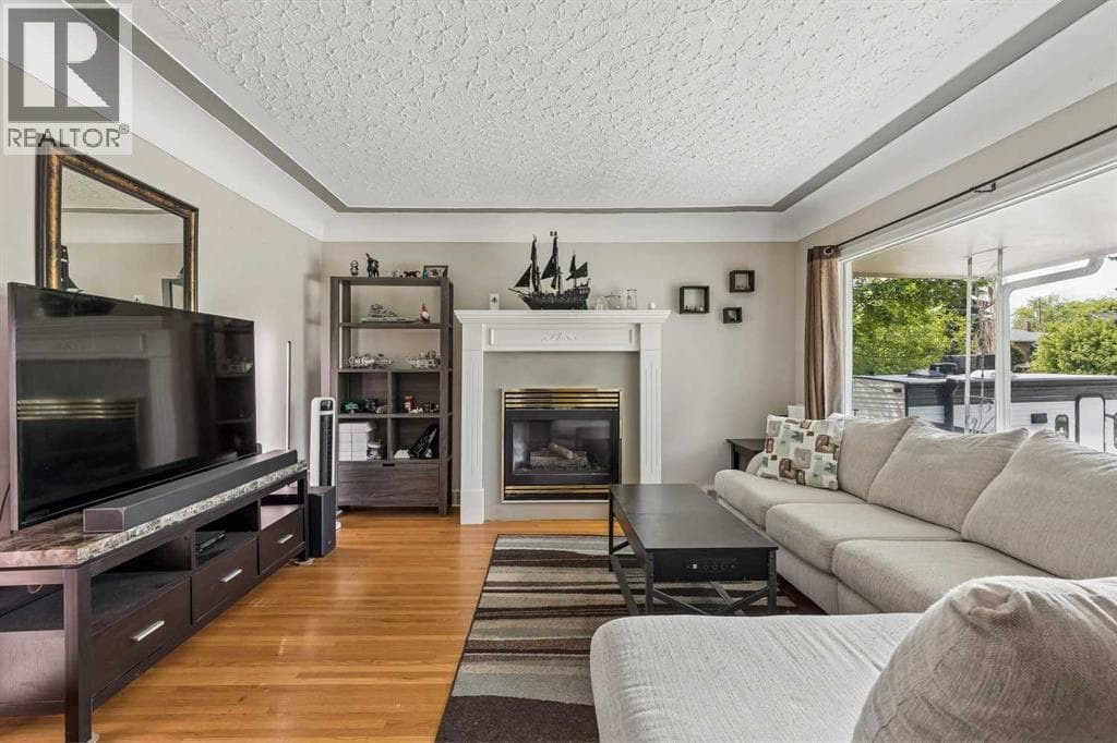 1232 Danloe Street NE — photo 3