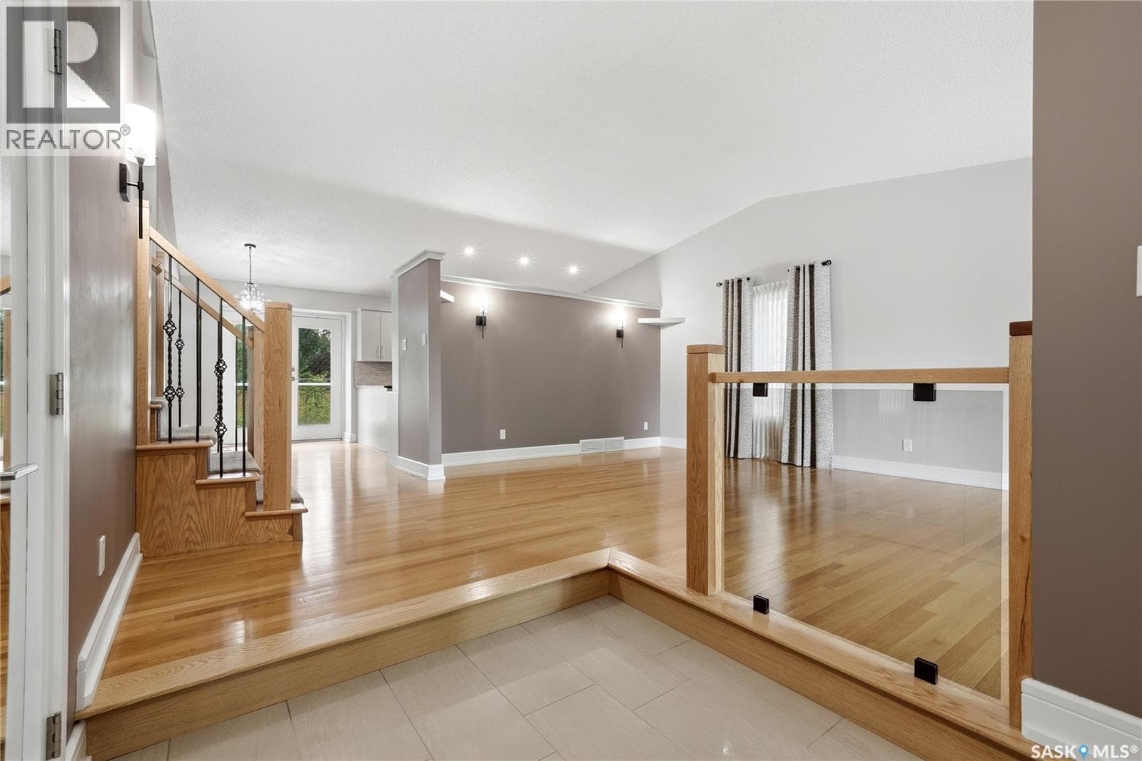 1010 Wascana HIGHLANDS — photo 3
