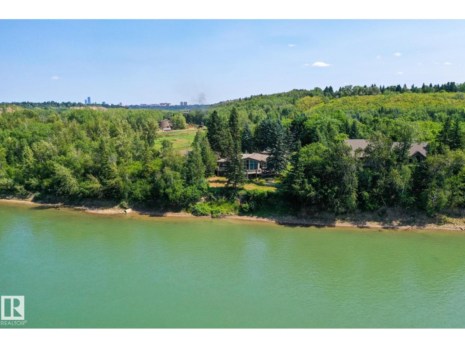 15625 WHITEMUD RD NW — photo 3
