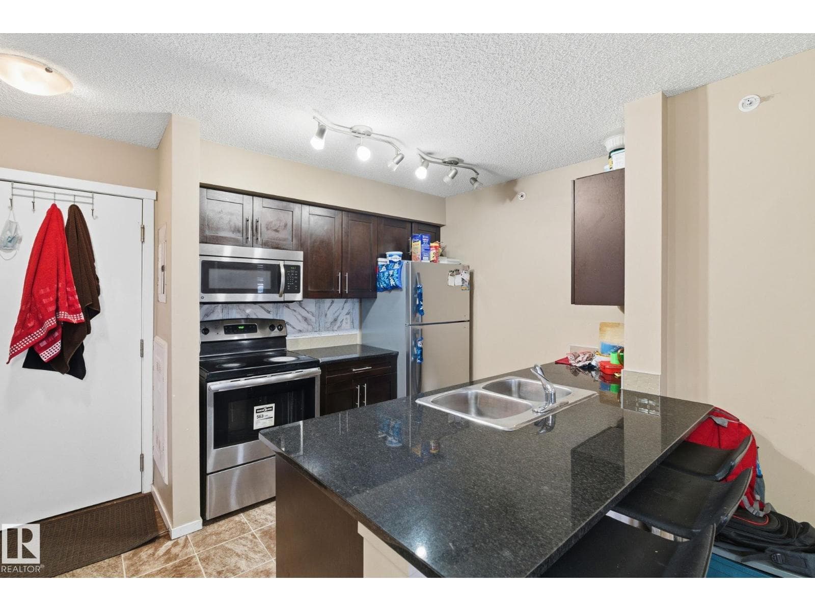 #424 1510 WATT DR SW — photo 4