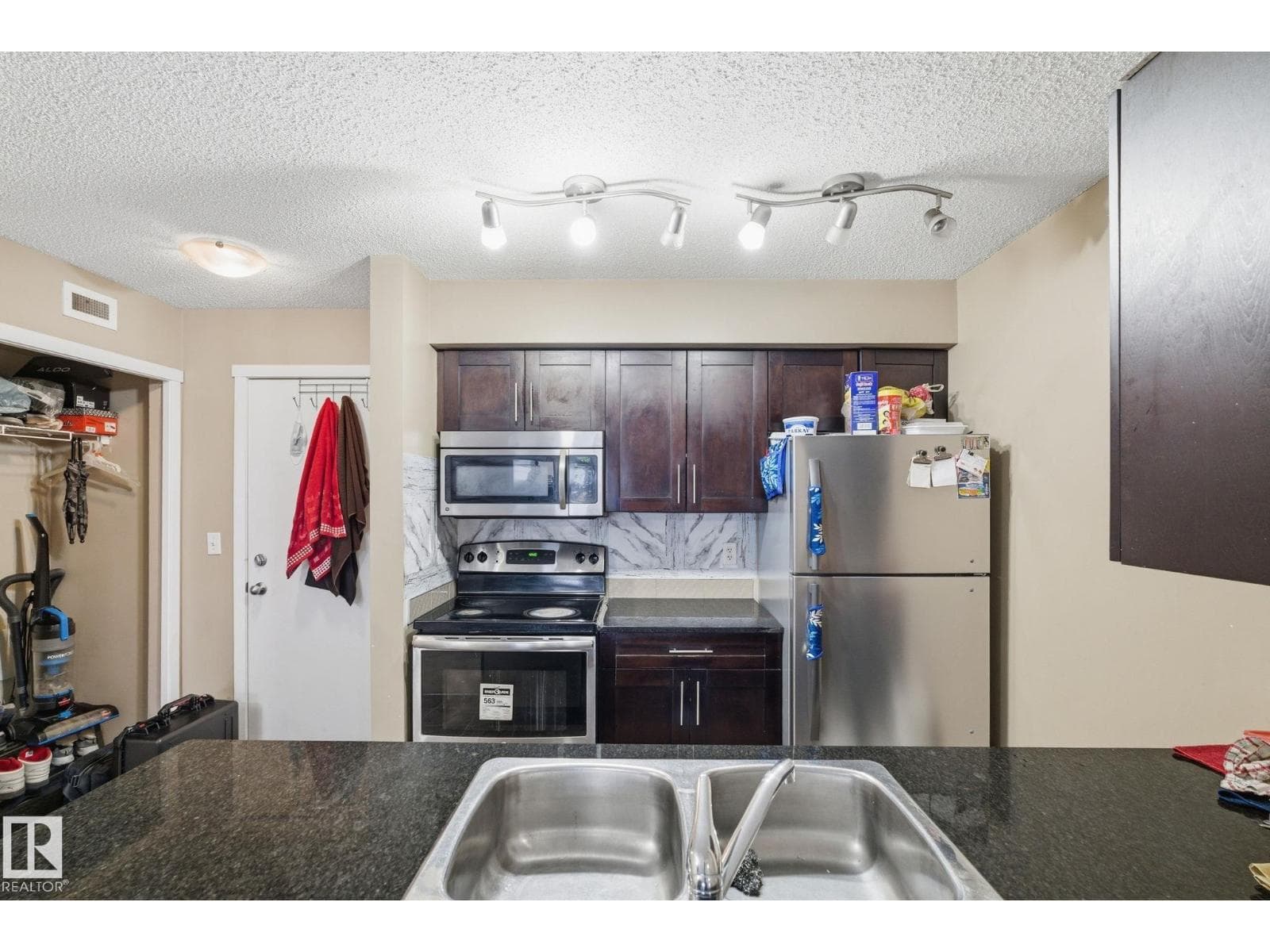 #424 1510 WATT DR SW — photo 5