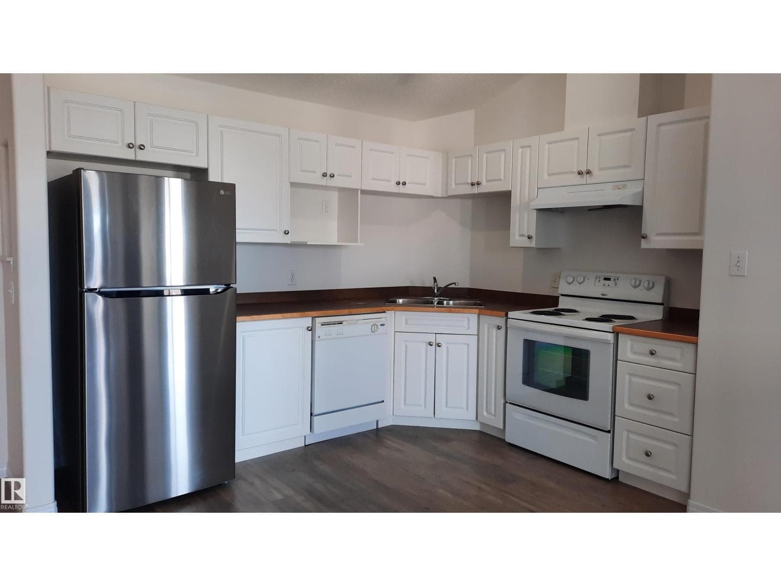 #423 5340 199 ST NW — photo 3