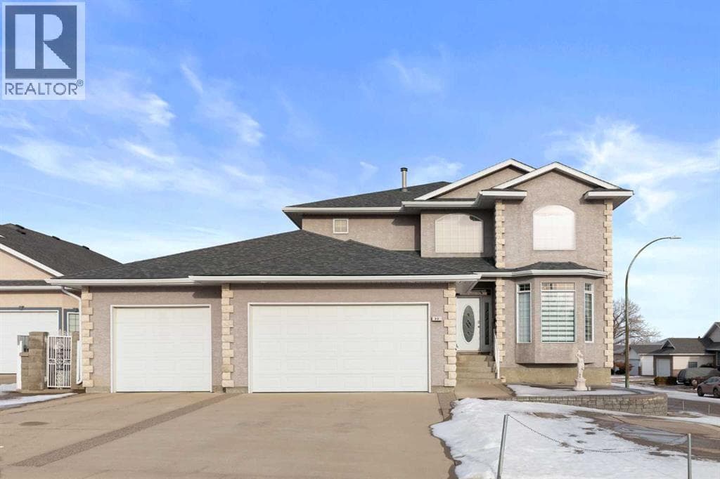22 Turner Crescent SE