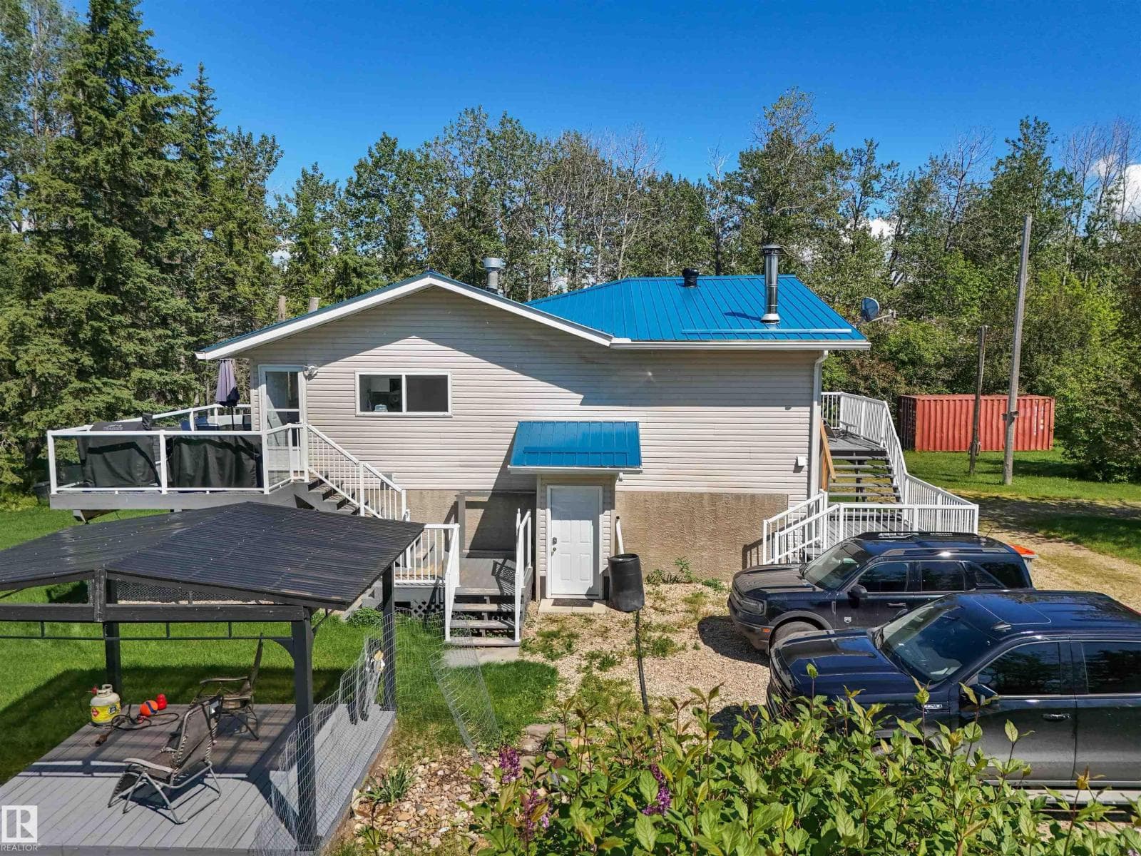 310 HWY 13 E — photo 3