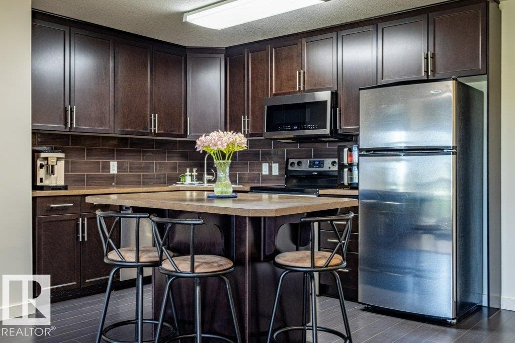 #250 11517 Ellerslie RD SW SW — photo 5