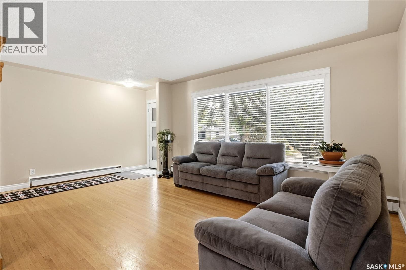 5 DARKE CRESCENT — photo 4