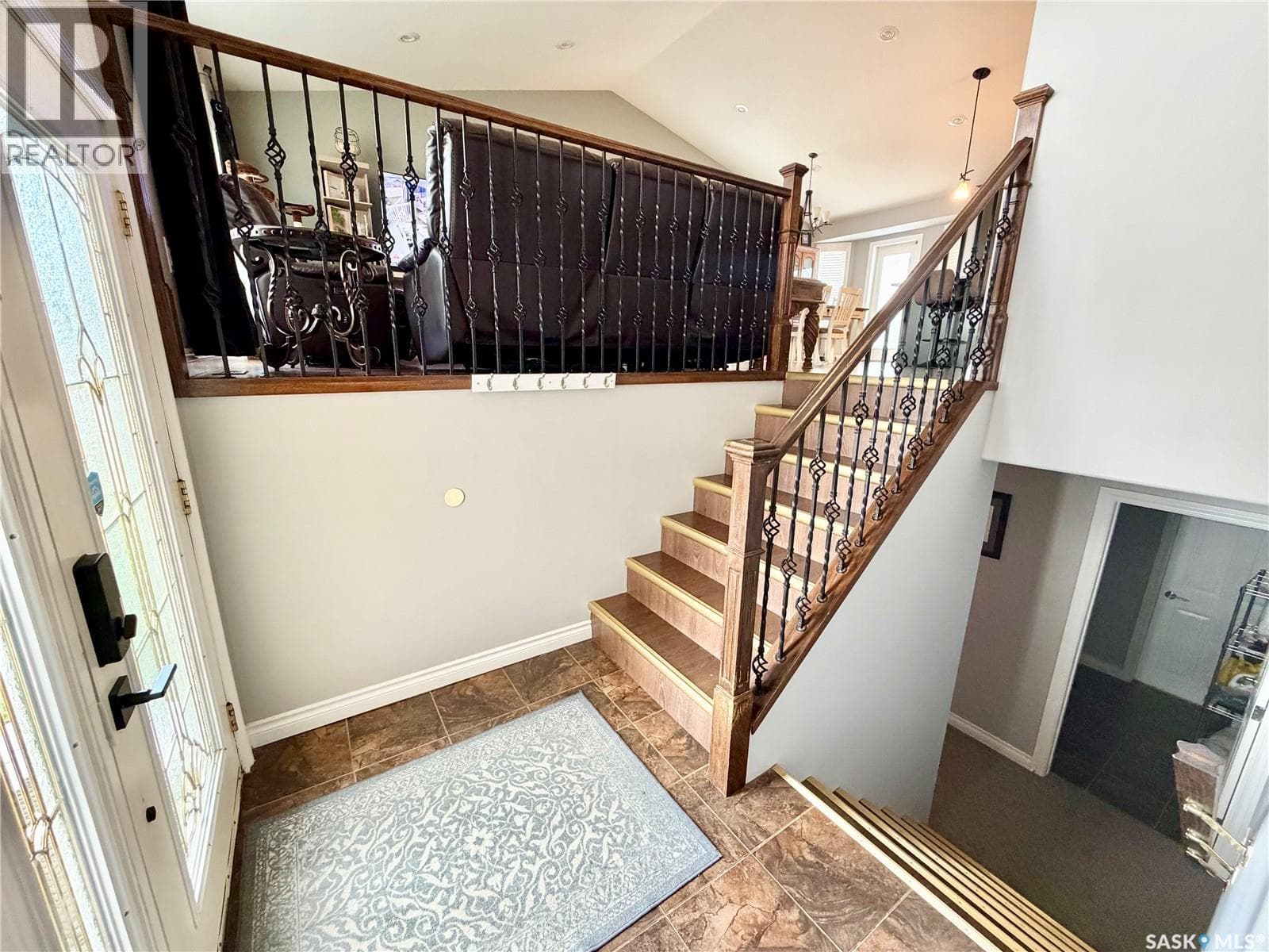 2326 Buhler BAY — photo 2