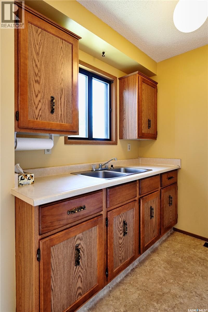 50 Robinson CRESCENT — photo 3