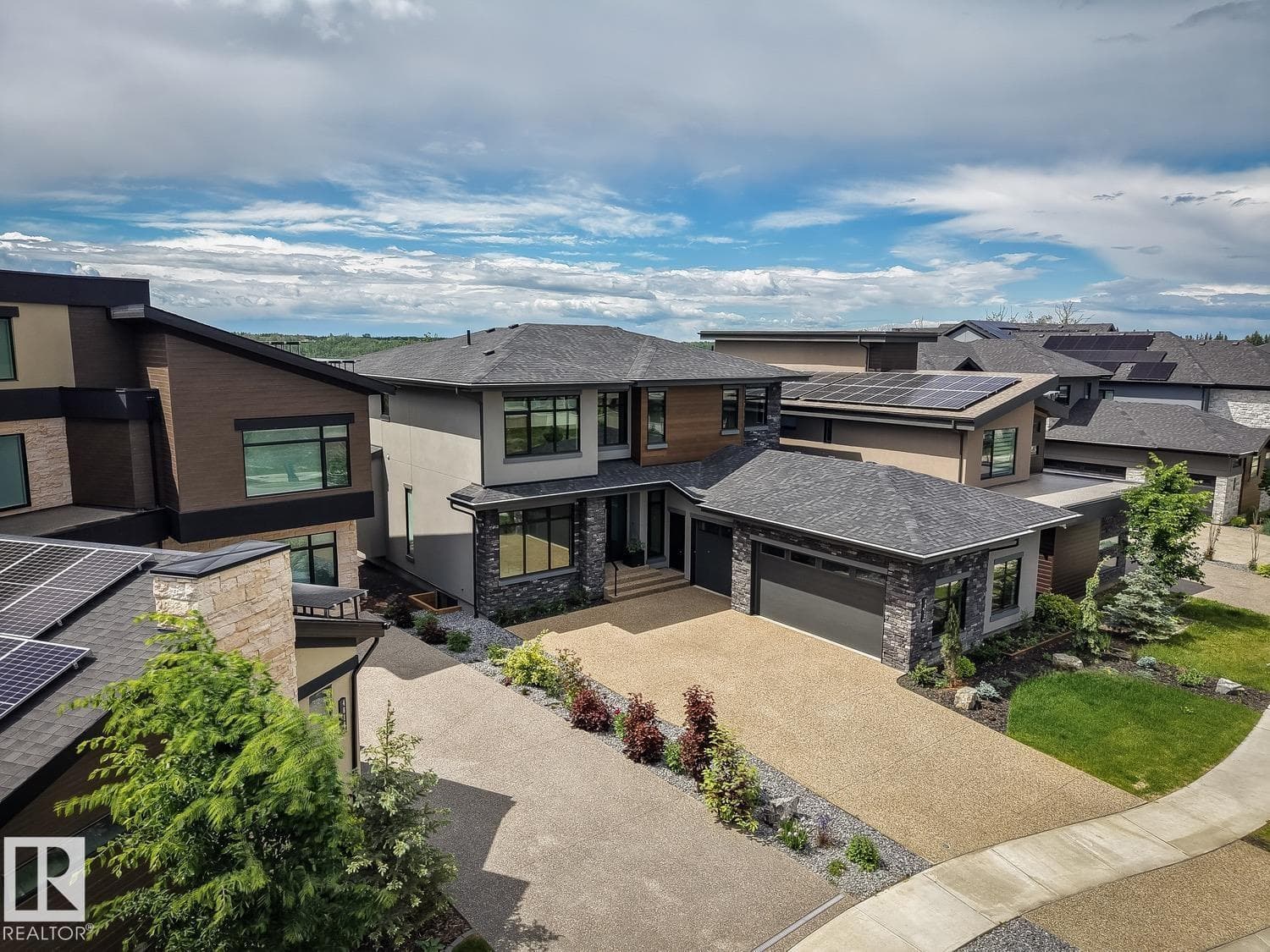 4812 KNIGHT CR SW