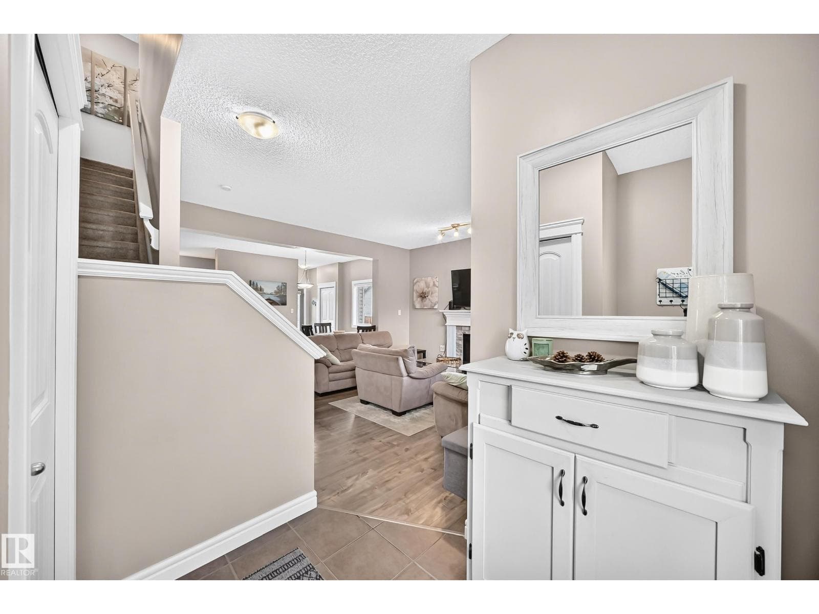 270 SUNCREST RD — photo 3